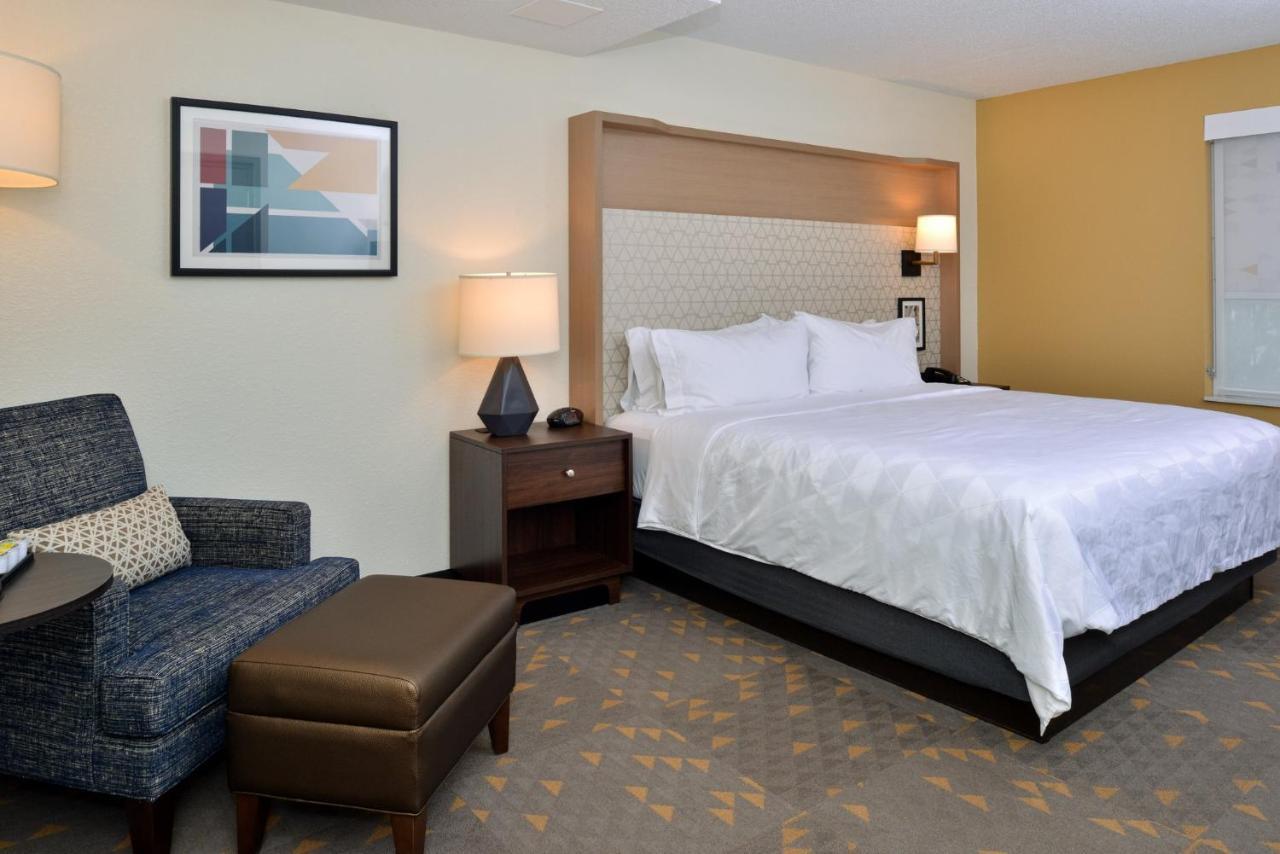Holiday Inn Hotel & Suites Overland Park-Convention Center By Ihg Exterior foto