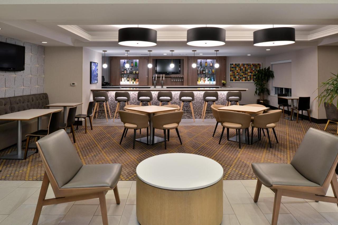 Holiday Inn Hotel & Suites Overland Park-Convention Center By Ihg Exterior foto
