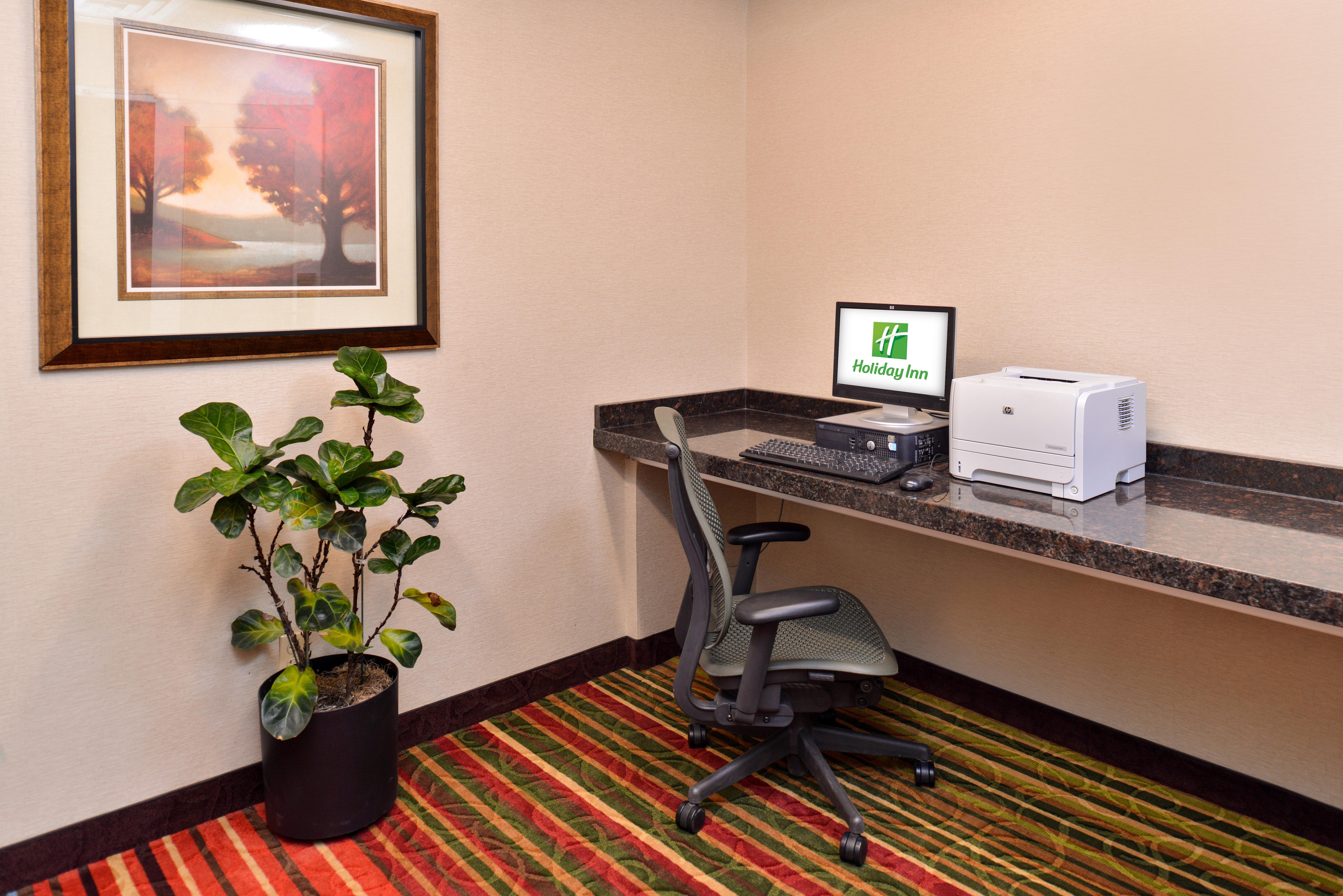 Holiday Inn Hotel & Suites Overland Park-Convention Center By Ihg Exterior foto
